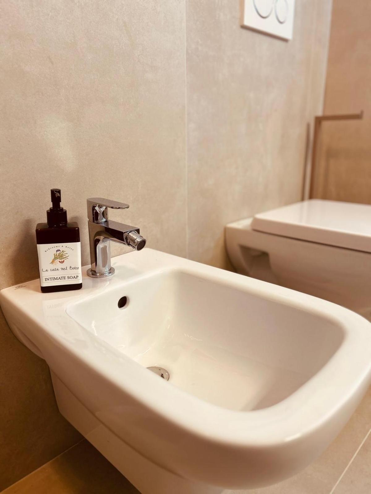 Borzano La Casa Nel Bosco酒店 外观 照片